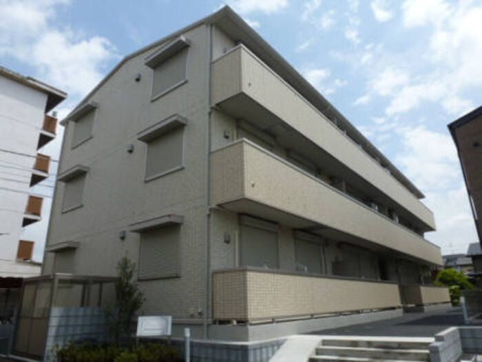 イリオスの外観画像