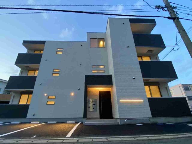 REGALEST JM 富田(レガリスト ジェイエム トミタ)の外観画像