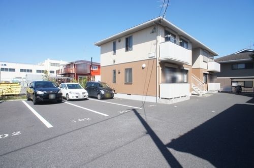 フォレスタの外観画像