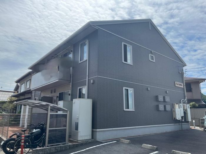 ラコスタの外観画像