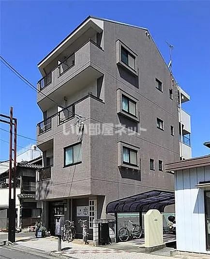 ウエスタンリバーズの外観画像