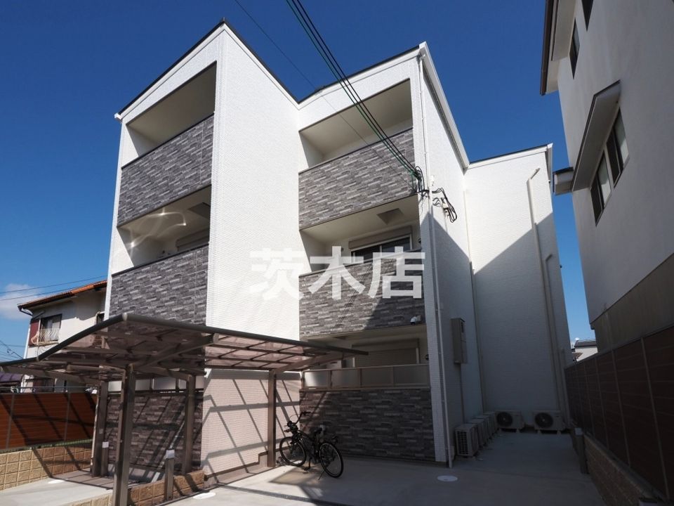 ピレーネ一津屋の外観画像