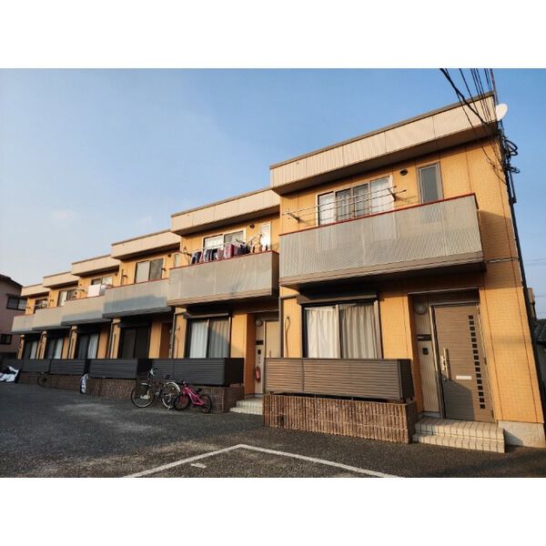 ヴィーブルコートB棟の外観画像