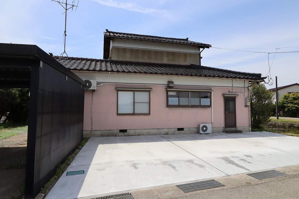 小矢部市平田戸建(E邸)の外観画像