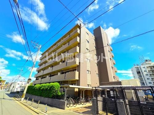 ルミエール諸岡の外観画像