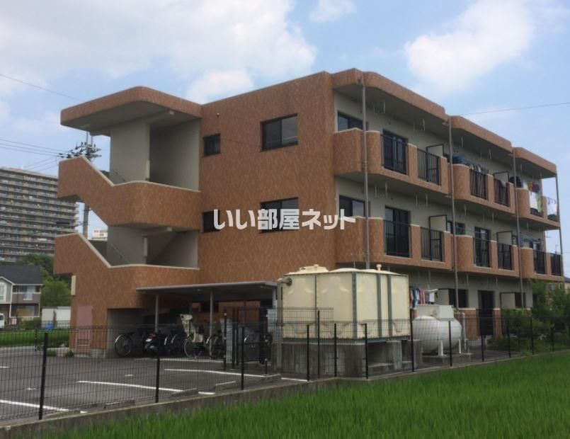 西村マンションの外観画像