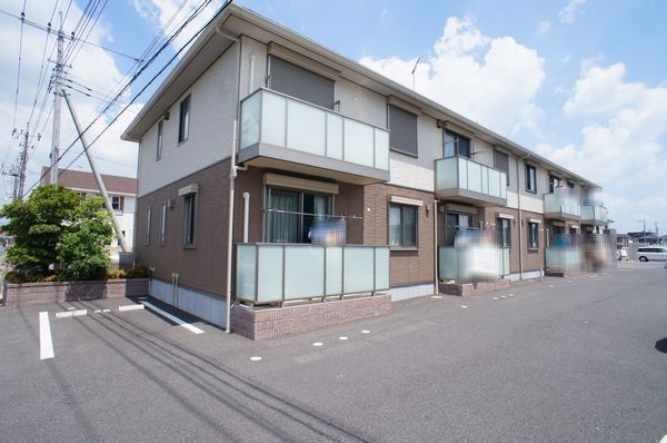 M&Yの外観画像