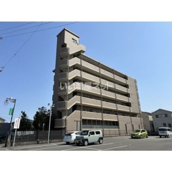 リアライズ七宝の外観画像