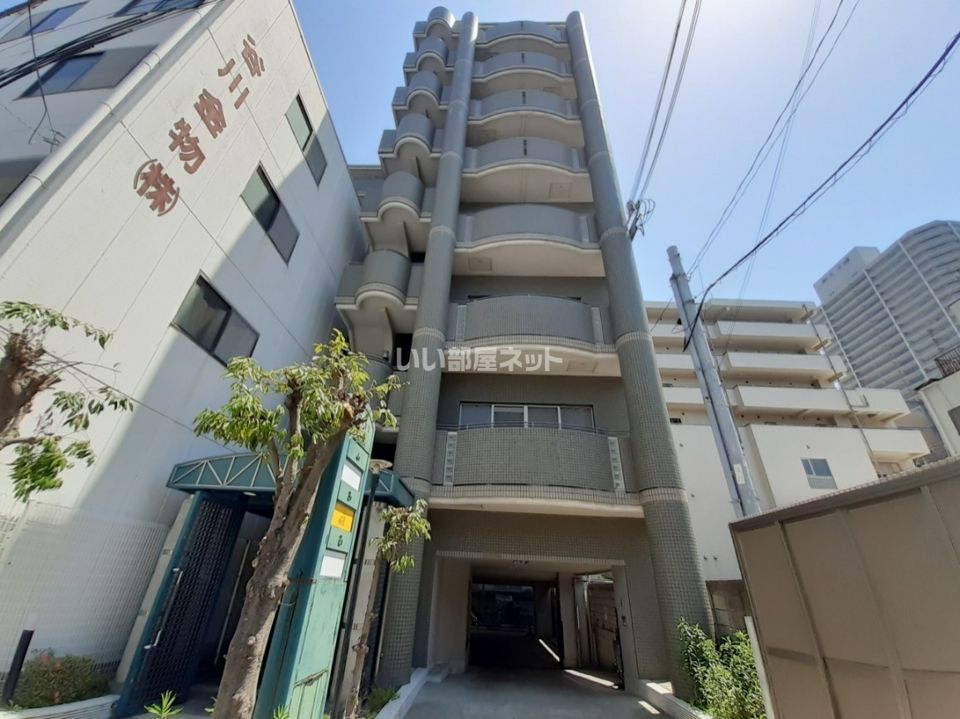 ロイヤル高槻の外観画像