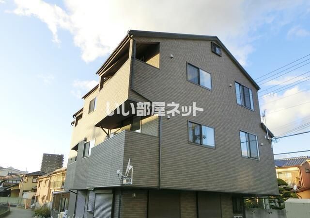 サファイア伊伝居の外観画像
