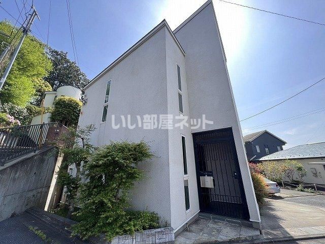 国立市東1丁目貸家の外観画像