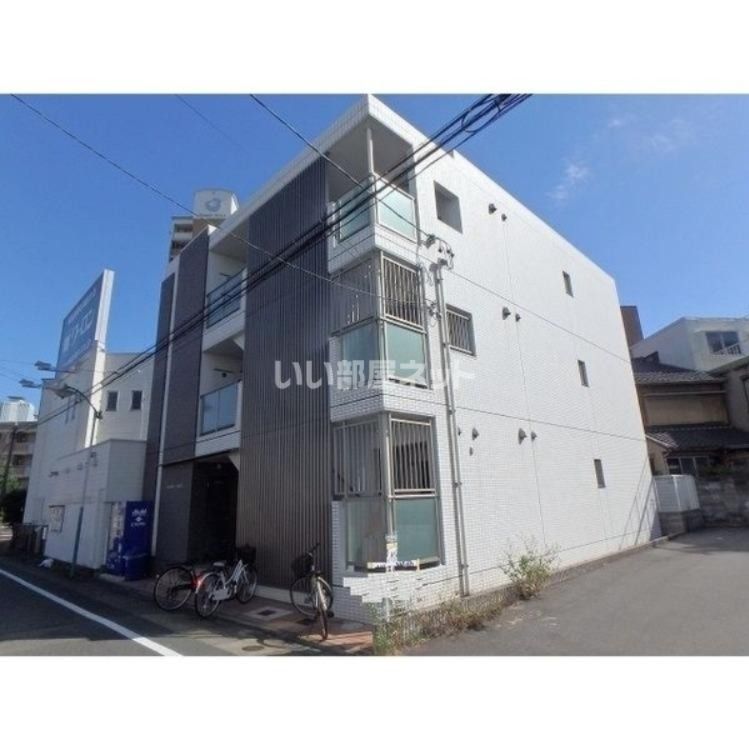 ジュエルズコートの外観画像
