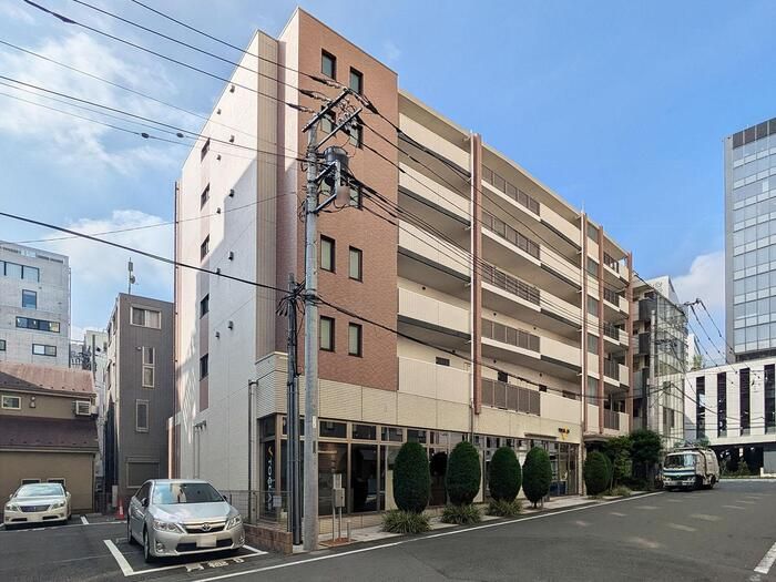 エルフローレの外観画像