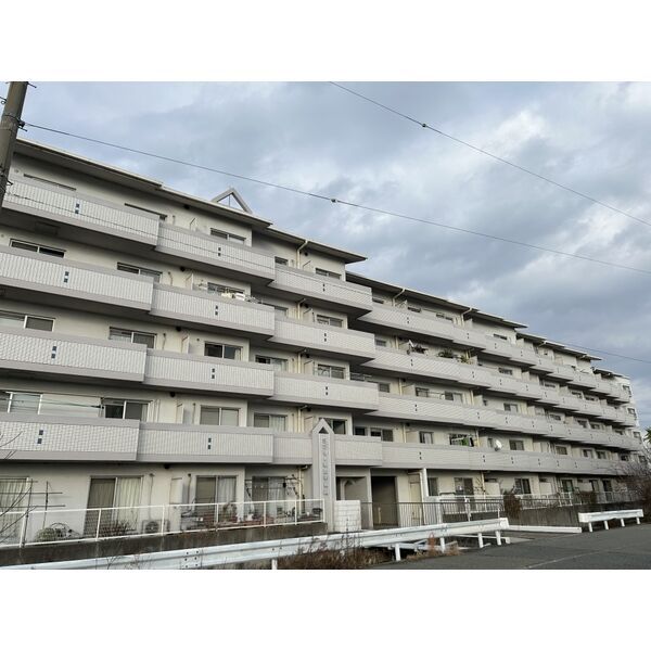 ラブリー姫路手柄山の外観画像