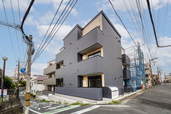 CRASTINE西堀8丁目B(クラスティーネニシボリハッチョウメビー)の外観画像