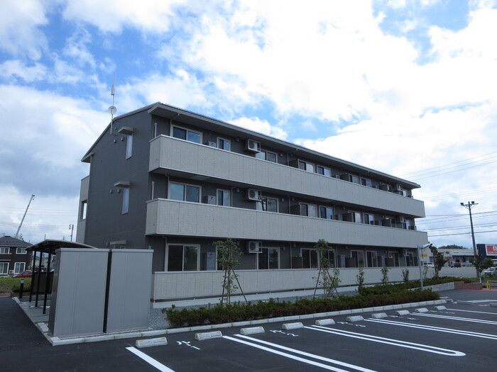 クルール・ルージュの外観画像