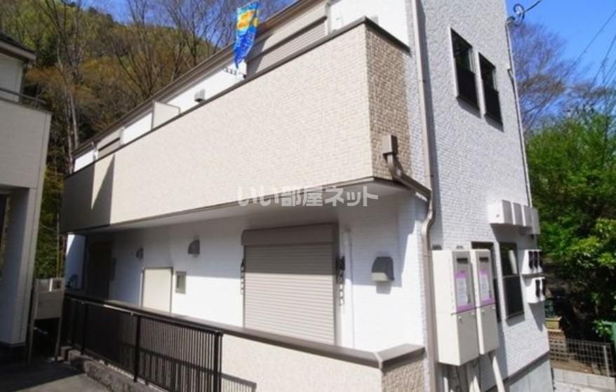 AI高尾山口の外観画像