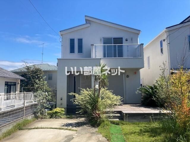 藤沢市鵠沼桜が岡1丁目戸建の外観画像