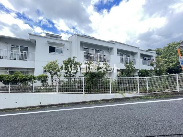 レクタウン玉川学園E棟の外観画像