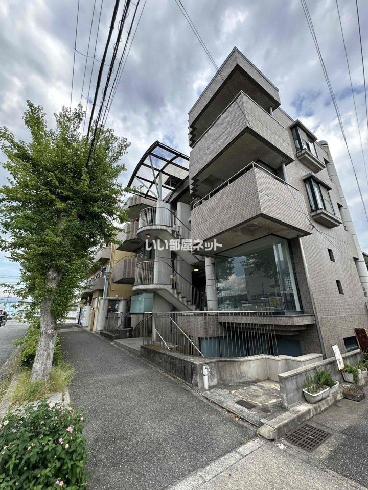 アルカンポの外観画像