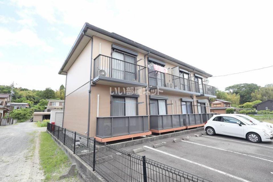 コンフォール鹿海 Bの外観画像