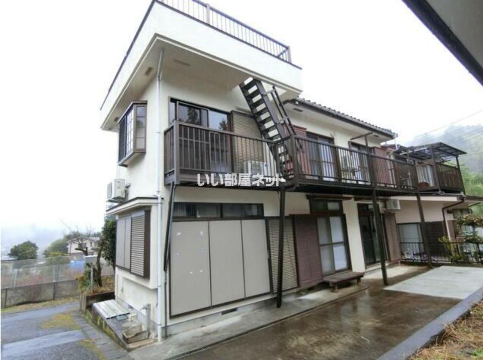 和田町1丁目貸家の外観画像