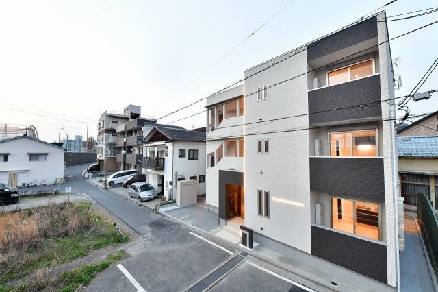REGALEST 千田町の外観画像