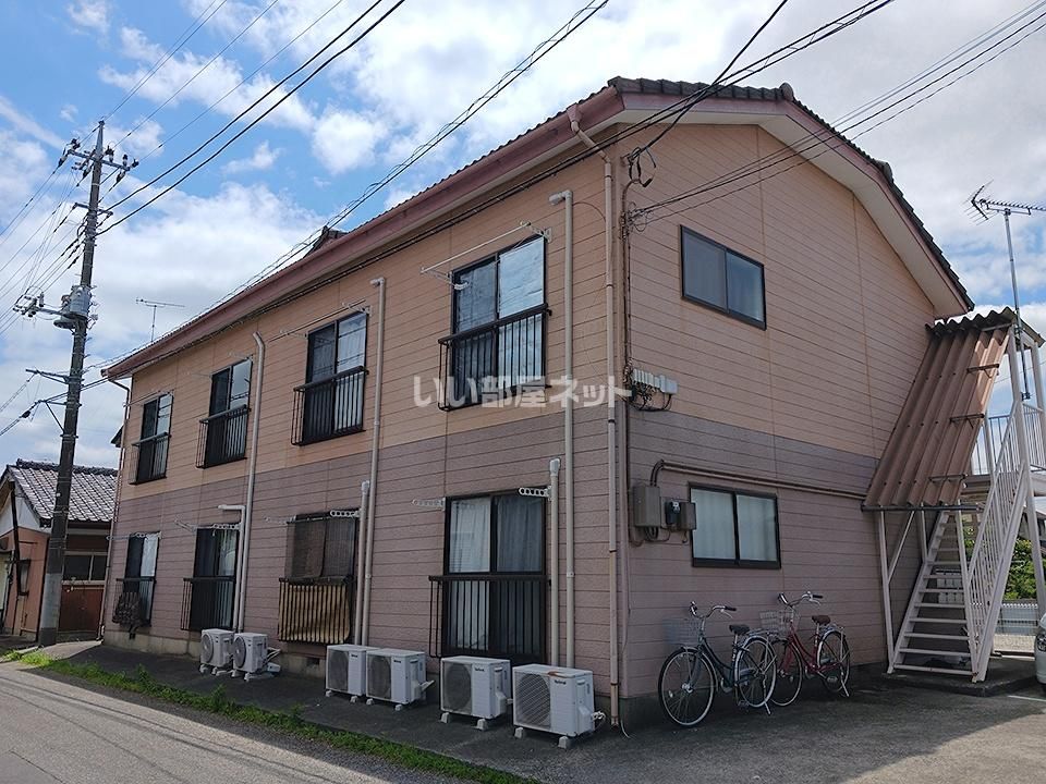 リブレ学園前の外観画像