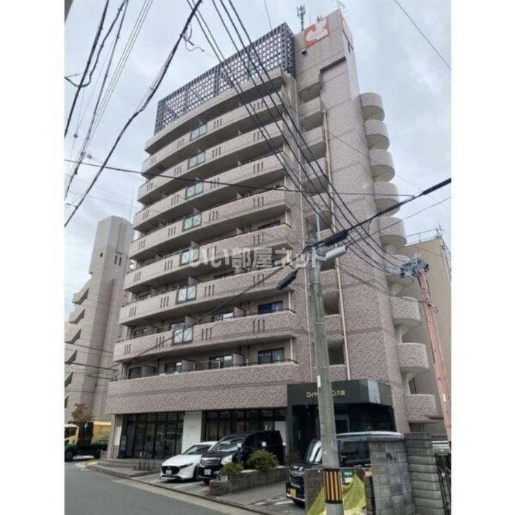 ロイヤルピジョン八田の外観画像