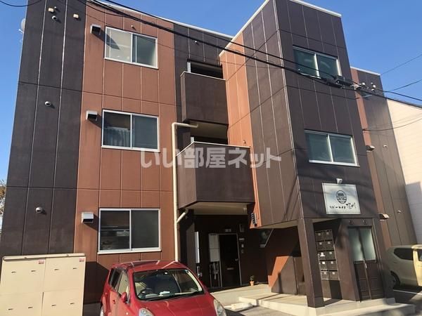 リバーサイド堀川の外観画像