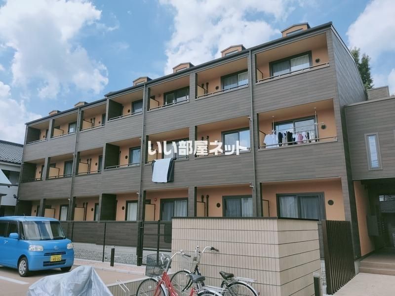 メルキオール ドゥエの外観画像