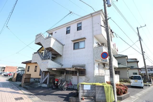 ロイヤルハイツの外観画像