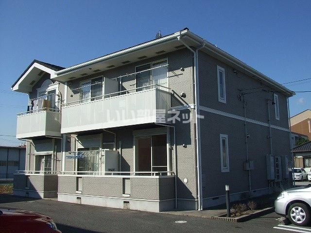 エレガンシア 東新割の外観画像