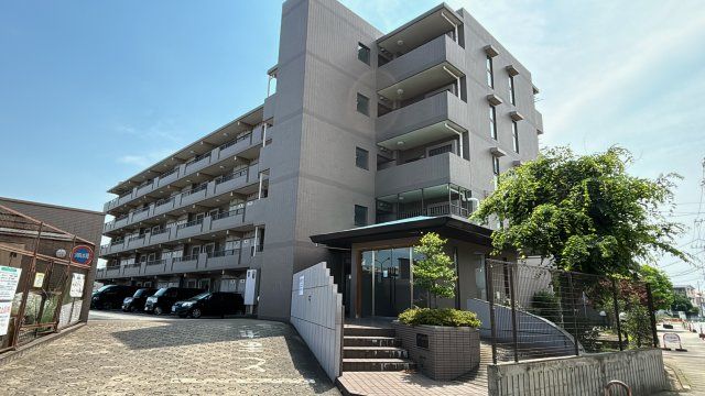 ル・プランシェの外観画像