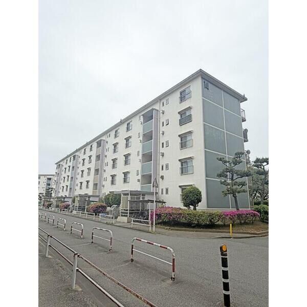 高洲三丁目住宅壱四号棟の外観画像