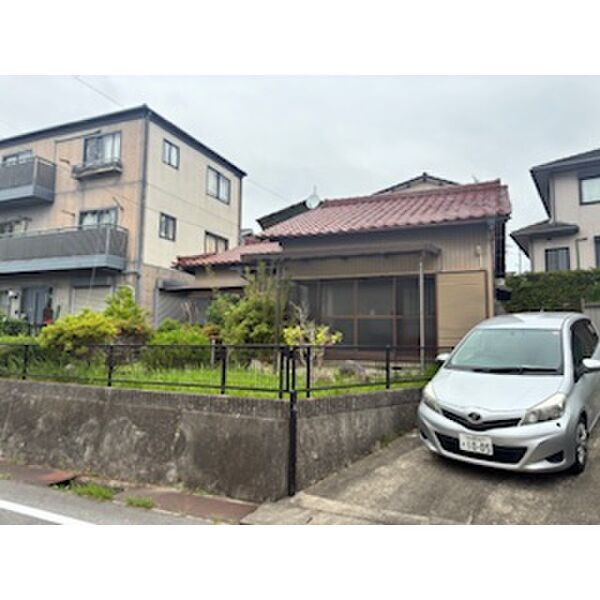 瀬戸市窯元町貸家の外観画像