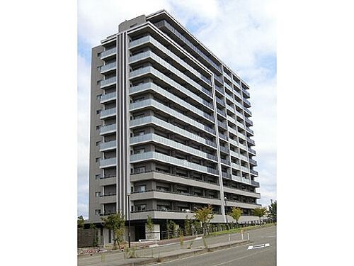 サーパスシティ長岡駅東口通りの外観画像