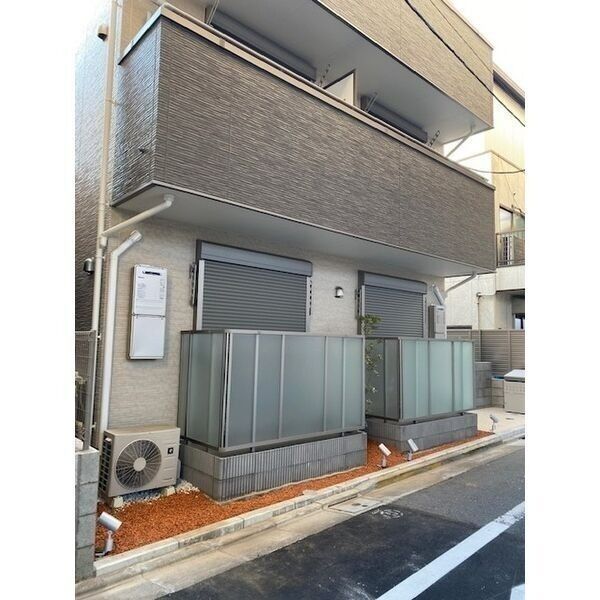 ルーヴェルシュトレーの外観画像