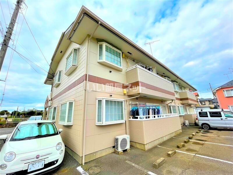 フレール西川Bの外観画像
