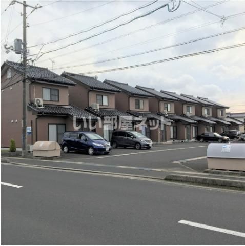ビレッジサスケB棟の外観画像