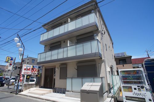 クラージュの外観画像