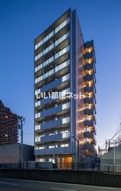 ドールマウスバンクの外観画像