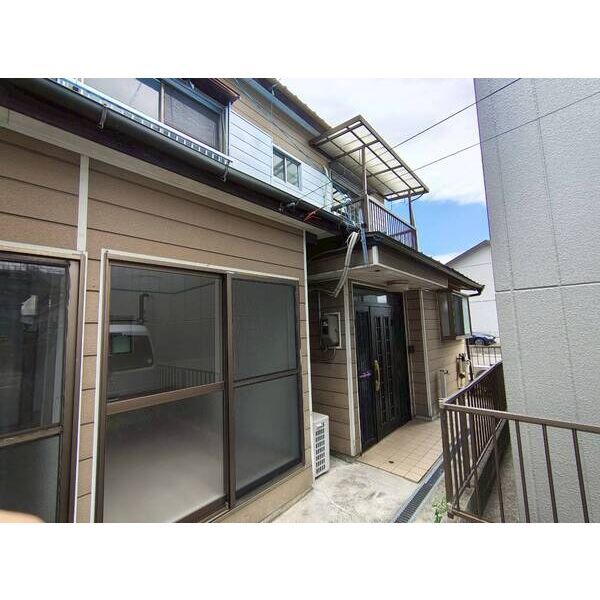 城並戸建ての外観画像