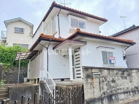 石岡市若松貸家の外観画像