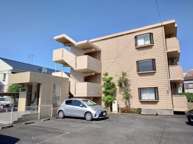 ルミエール南越谷の外観画像