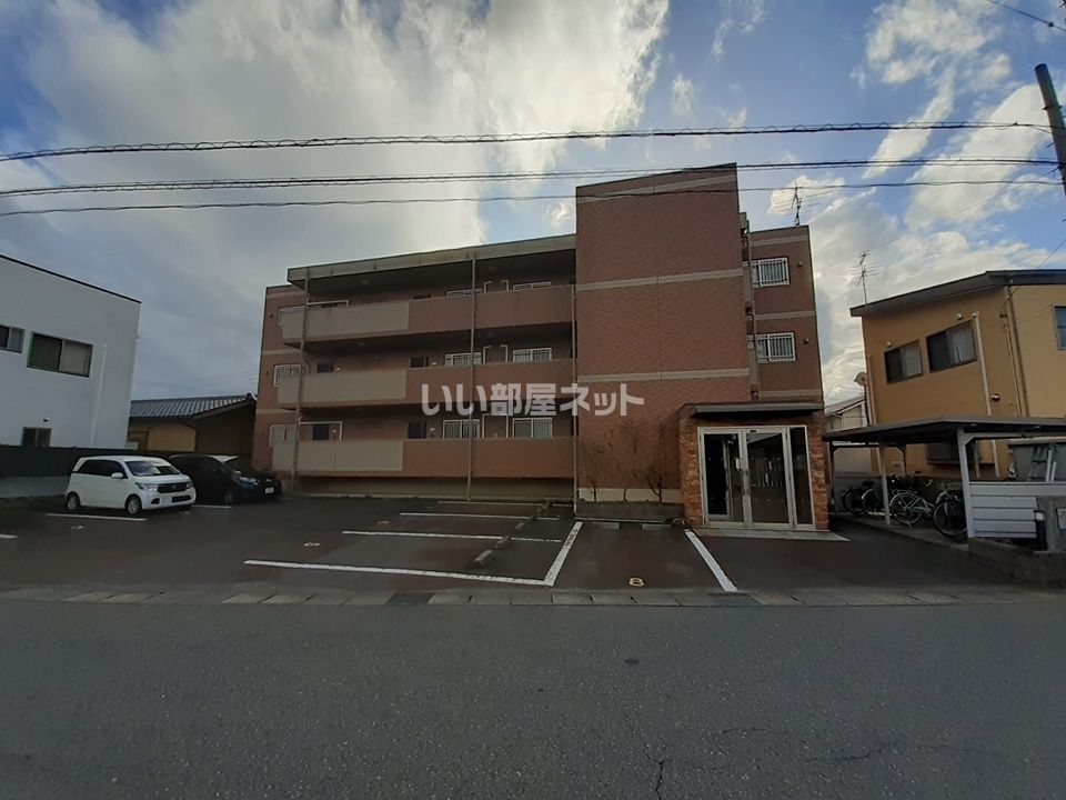 シンプルレジデンスの外観画像