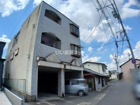 槇谷マンションの外観画像