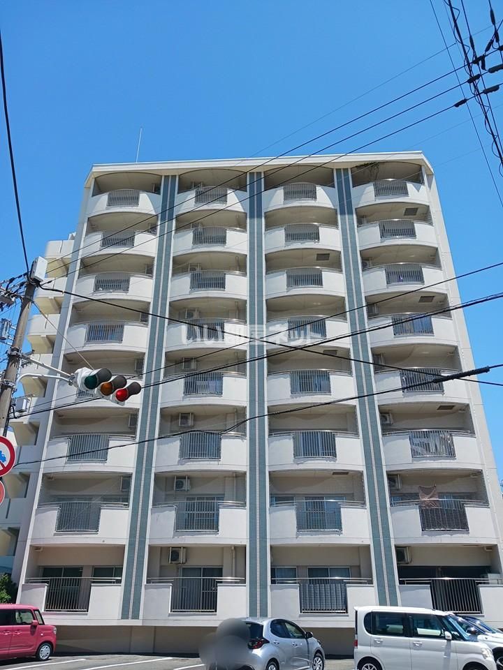 カームリヴの外観画像