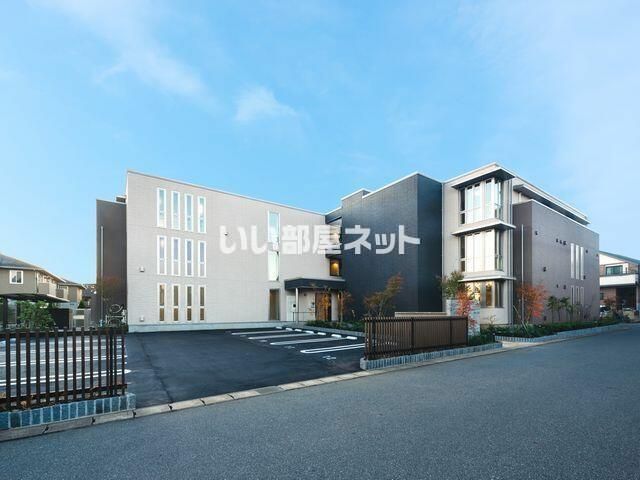アチェロ ストラーダの外観画像