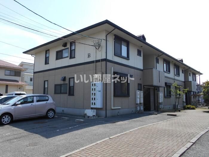 ハイカムール鴨川 B棟の外観画像